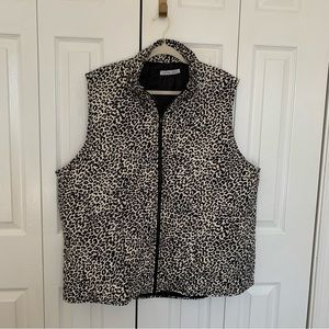 Womens 2XL Michelle Mae Zippered Animal Print Puffer Vest
